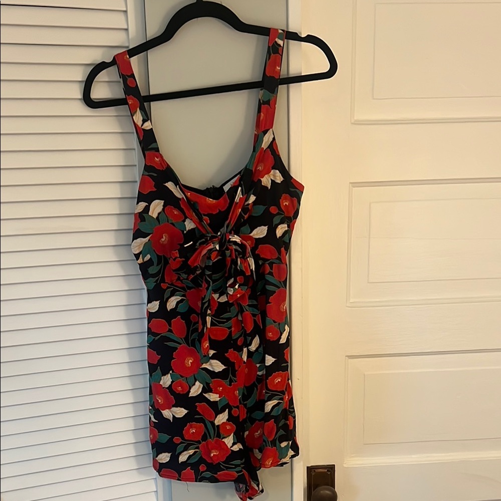 Lush Floral Romper Size M